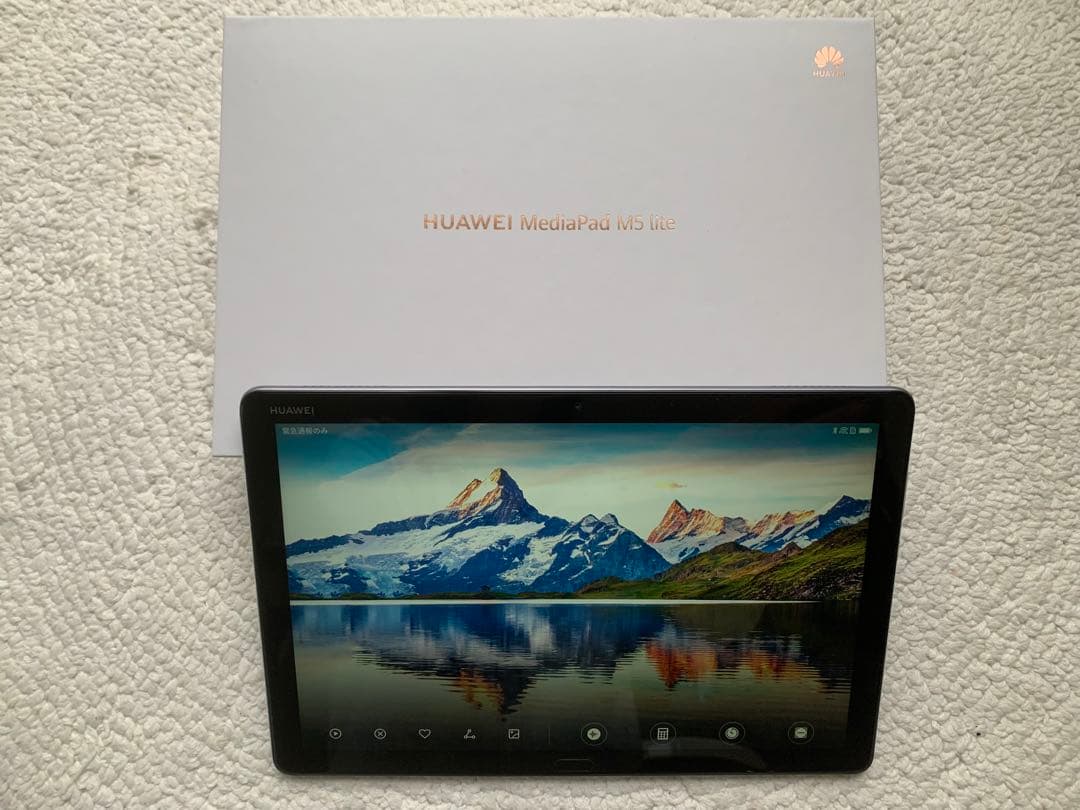 HUAWEI MediaPad M5 Lite 本体