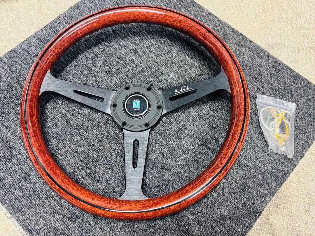ナルディクラシック ウッドステアリング 14インチ