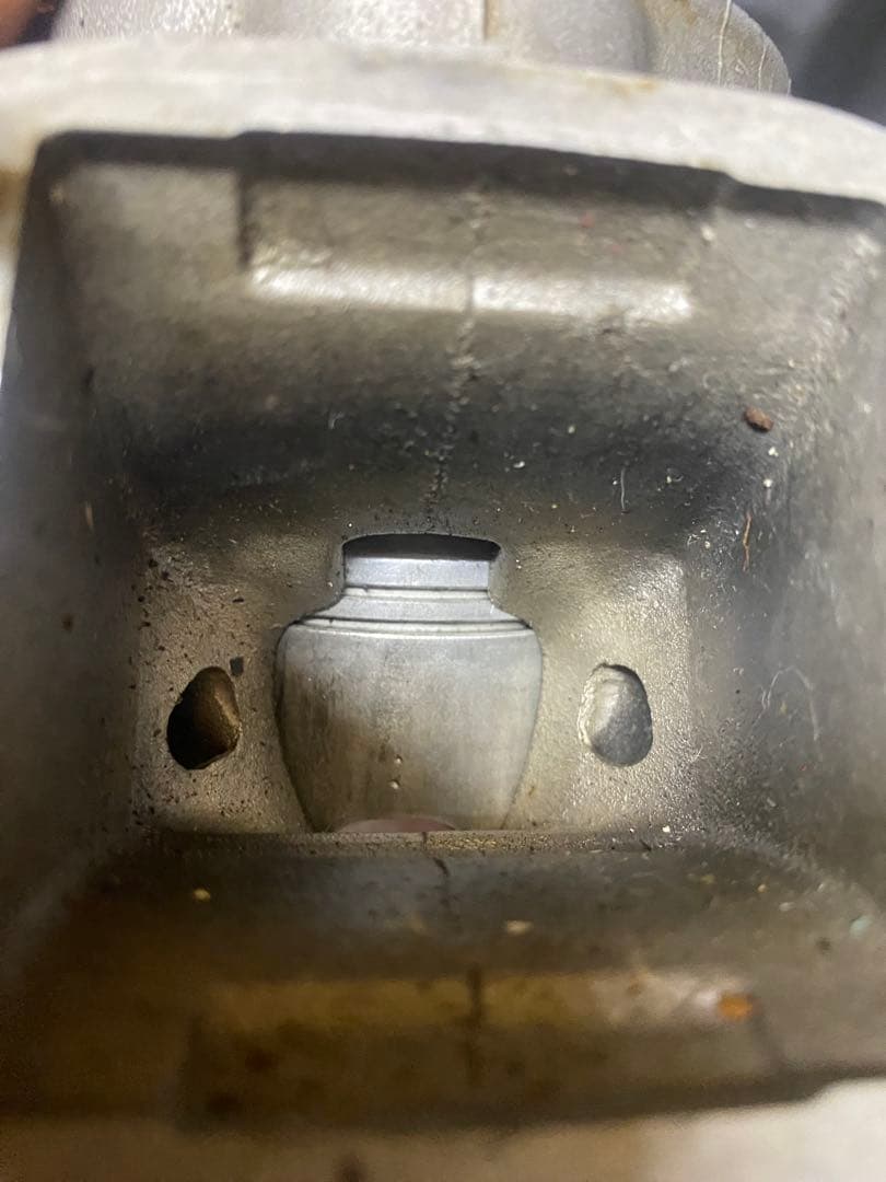 CR80エンジン　レストアベース