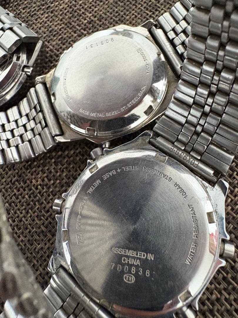 デジタル腕時計まとめ売り（SEIKO、CASIO、TIMEX、RICOHなど）