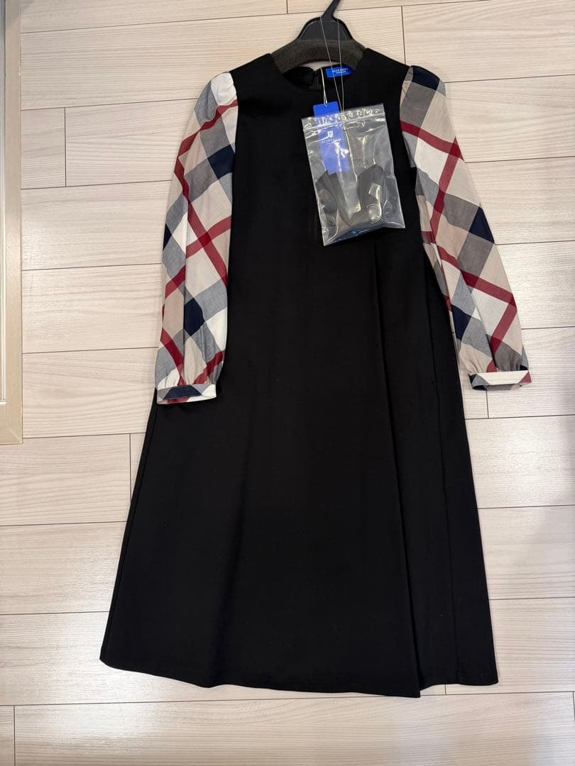 新品　ブルーレーベルクレストブリッジ　コンパクトライトポンチサックドレス３６