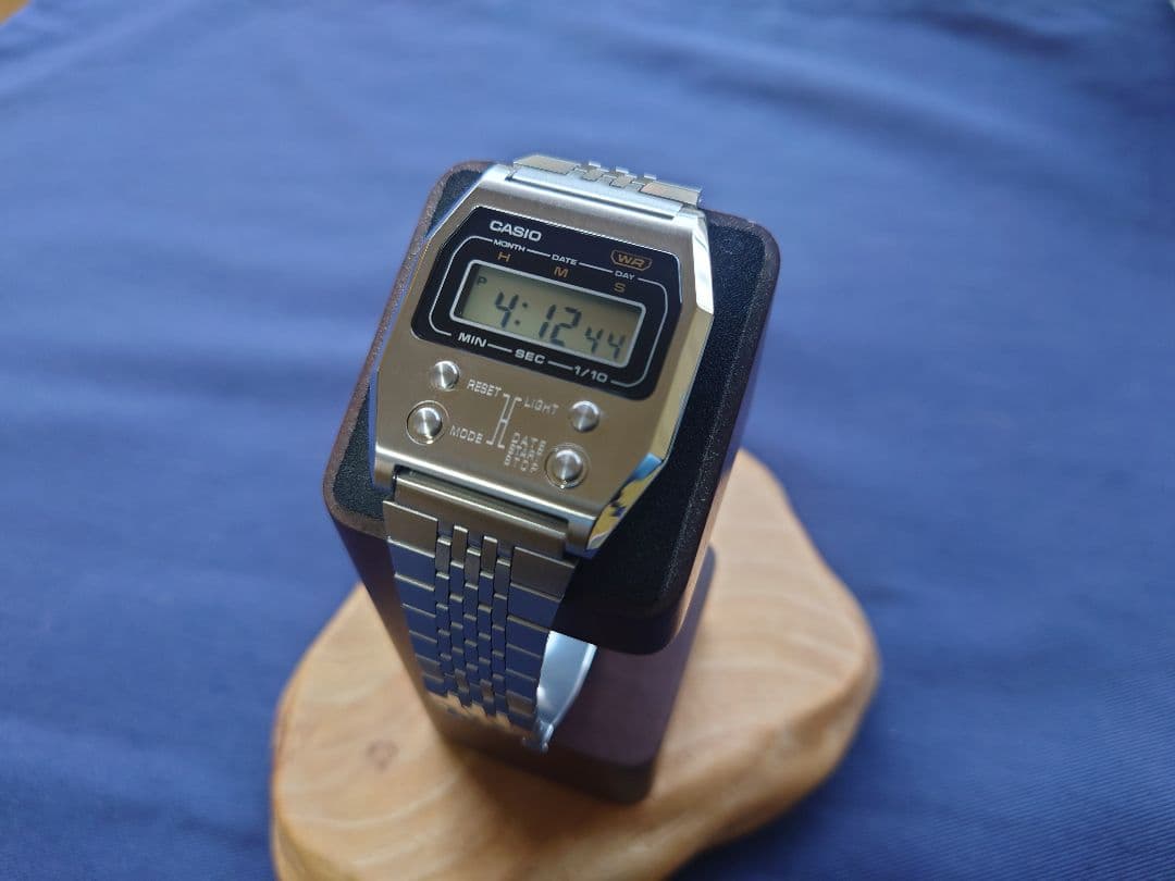 CASIOの腕時計/A1100D-1★新品未使用