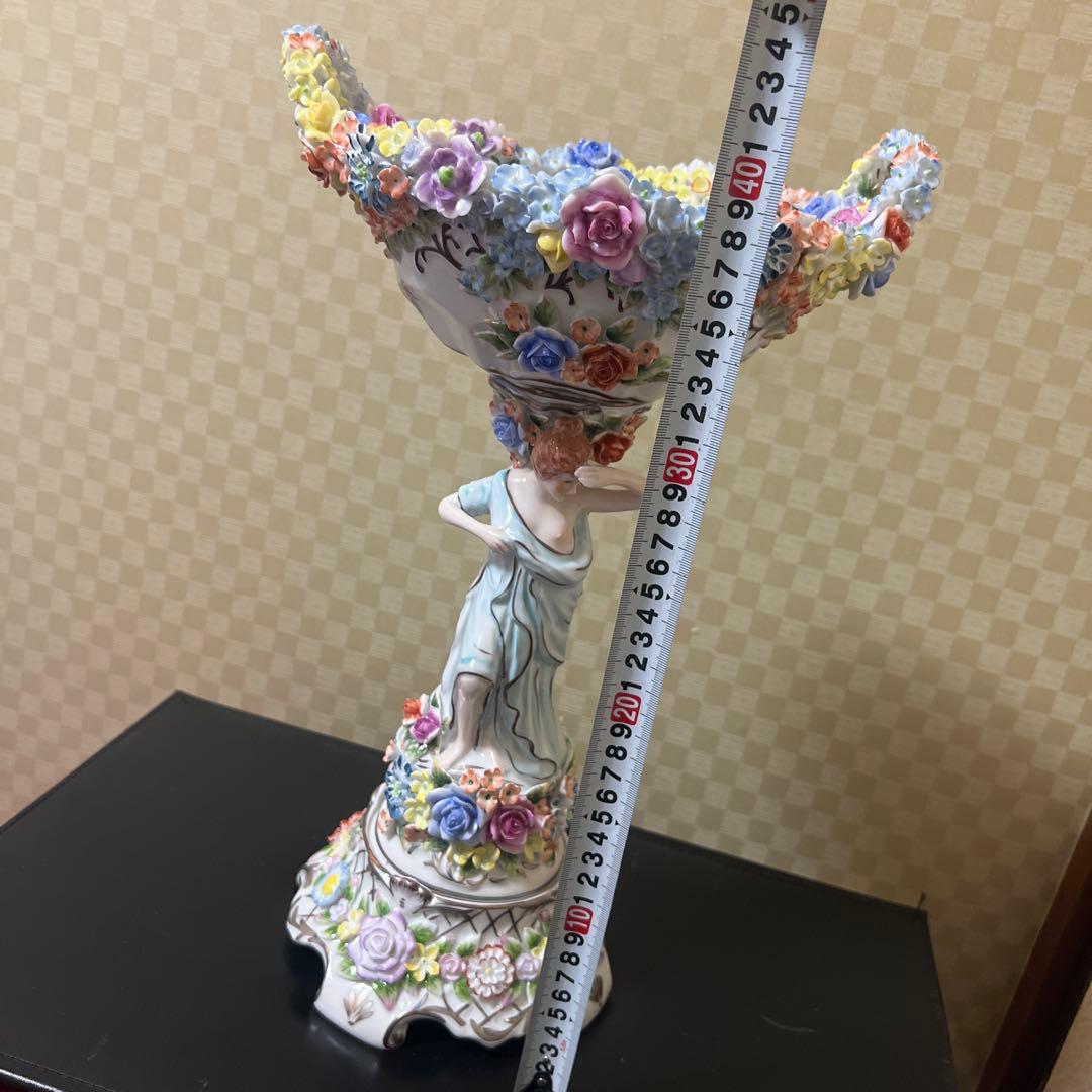 オブジェ　高級花瓶　花器