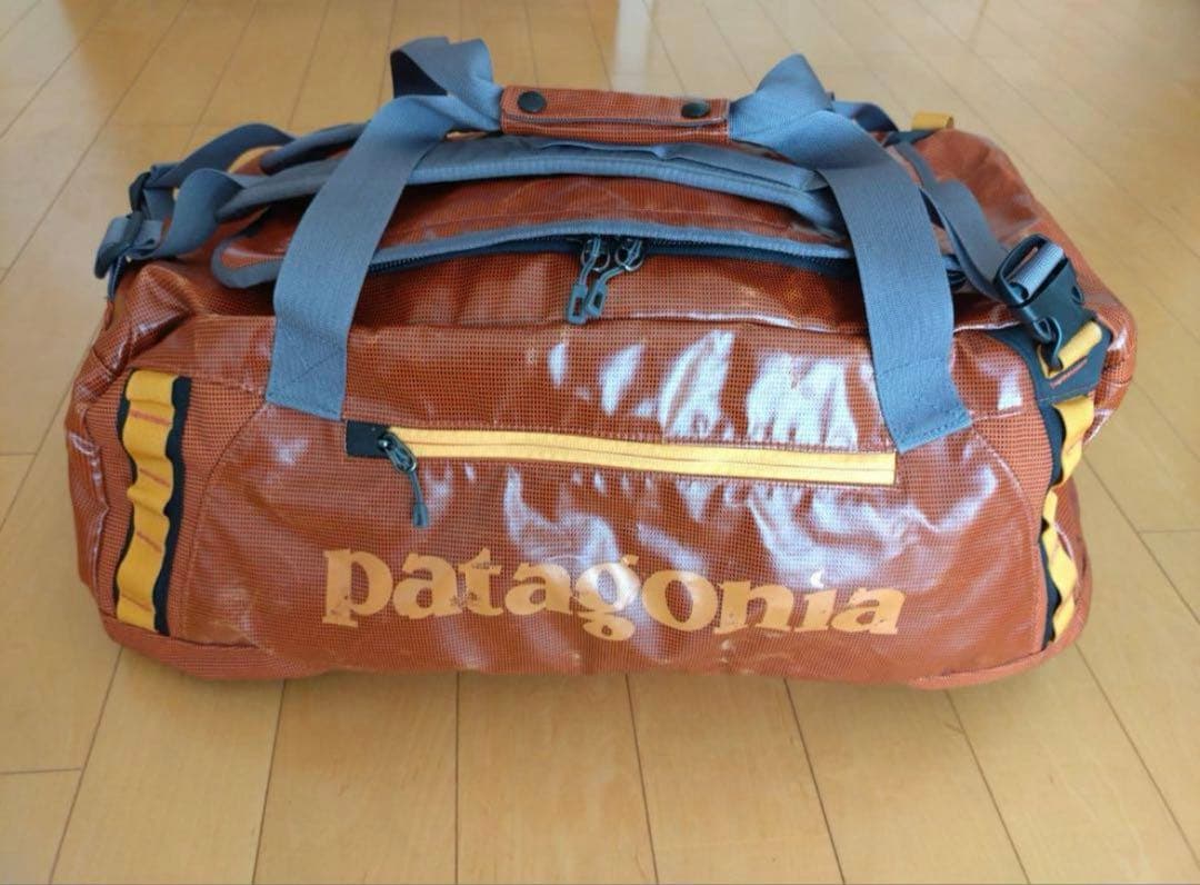 patagonia black hole duffle 60L 廃盤