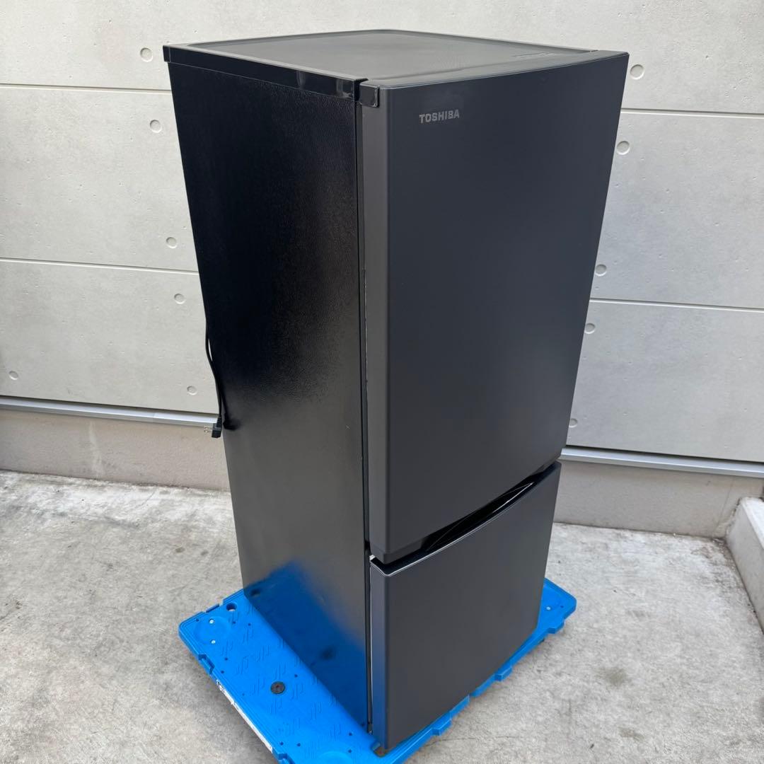 217⭐️2025年製★ほぼ新品★東芝　冷蔵庫　マットブラウン　黒　一人暮らし
