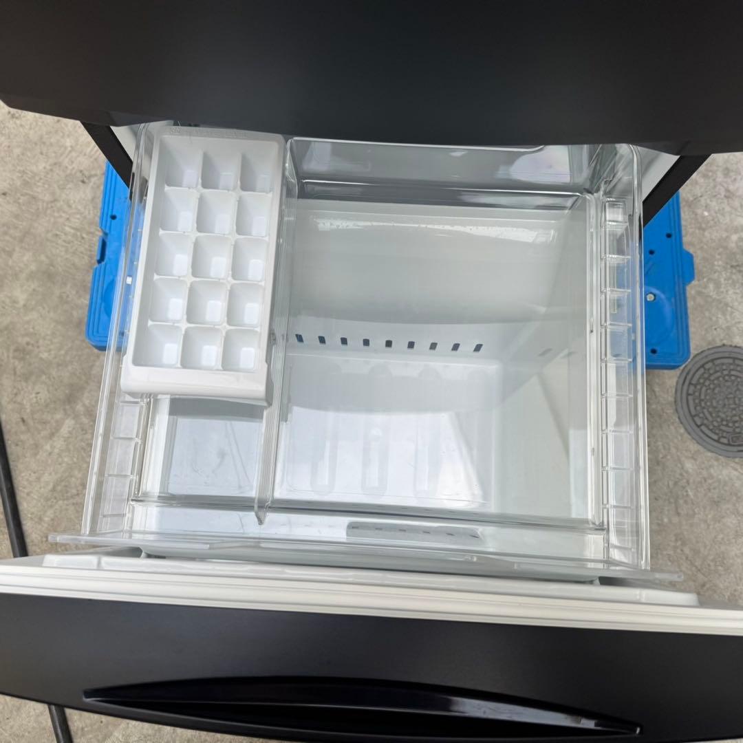 217⭐️2025年製★ほぼ新品★東芝　冷蔵庫　マットブラウン　黒　一人暮らし