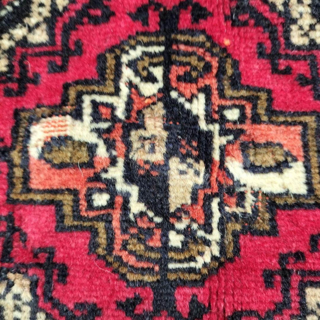 ※最終値下げ￥45,000→￥40,000【訳あり格安出品】ペルシャ絨毯