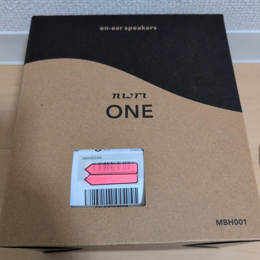 (新品未使用)nwm ONE ワイヤレスヘッドホン MBH001WA