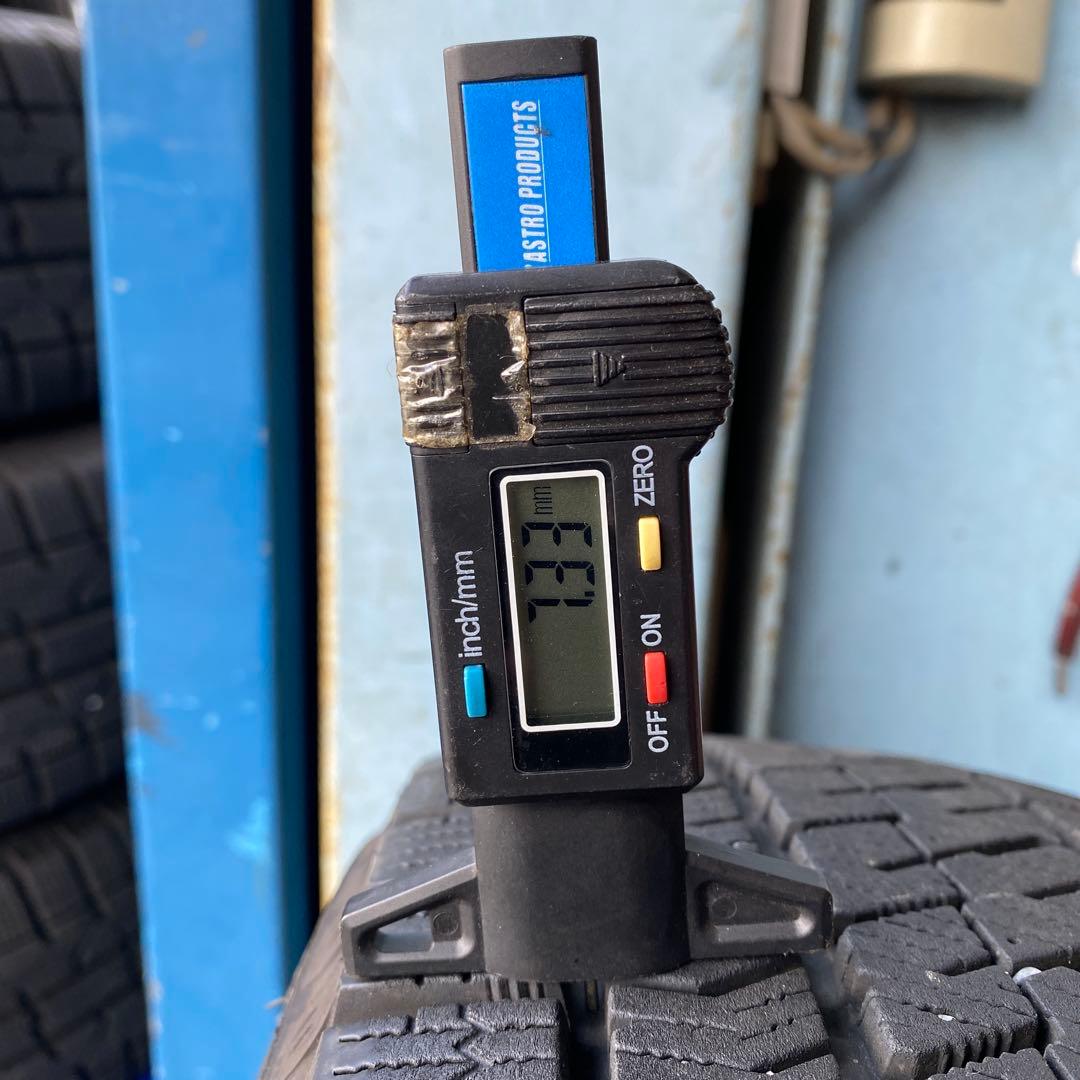 中古バリ溝ブリヂストンスタッドレスセット175/65R15 アクア、ヴィッツ