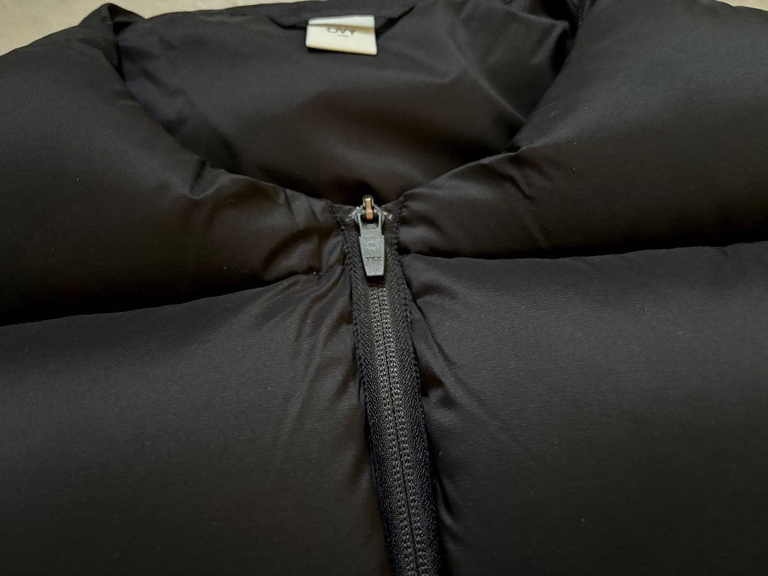 【新品】OVY ／Collarless  Down 【Ｌサイズ】