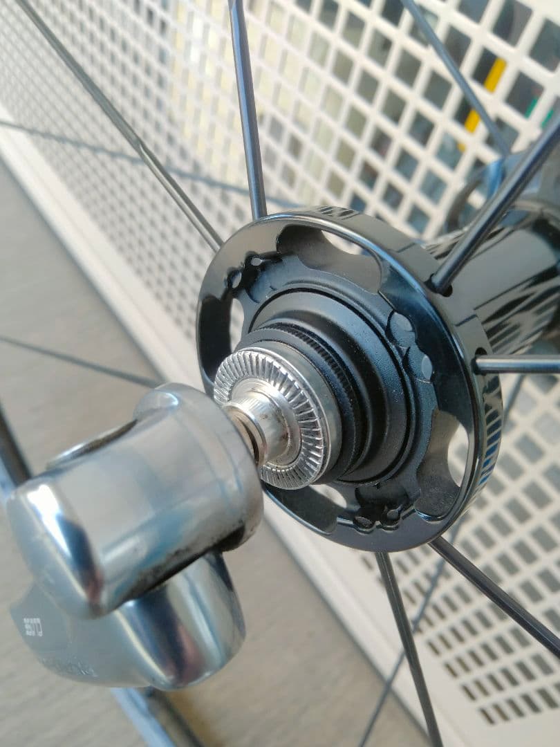DURA-ACE 完組ホイール WH-9000　C24 ロピさん用