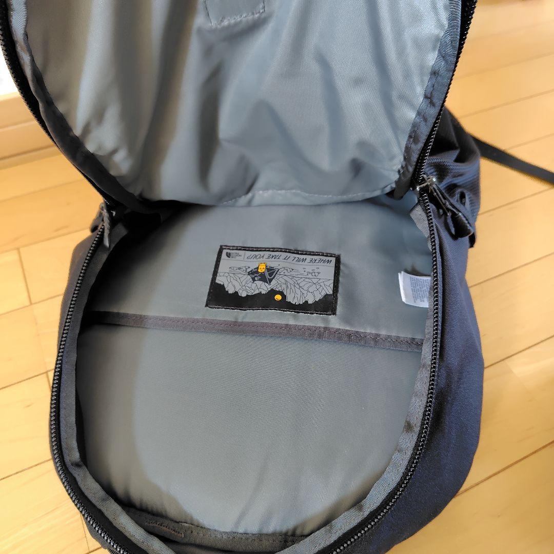 ノースフェイス リュック VAULT ブラック 通勤 通学 PC収納