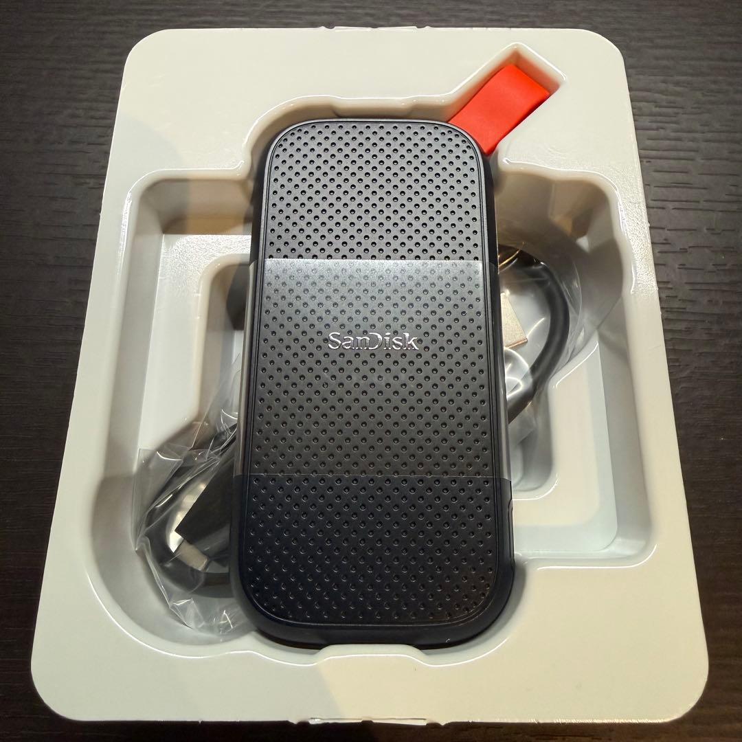 【新品】SanDisk 外付けSSD 2TB （USB3.2Gen2）