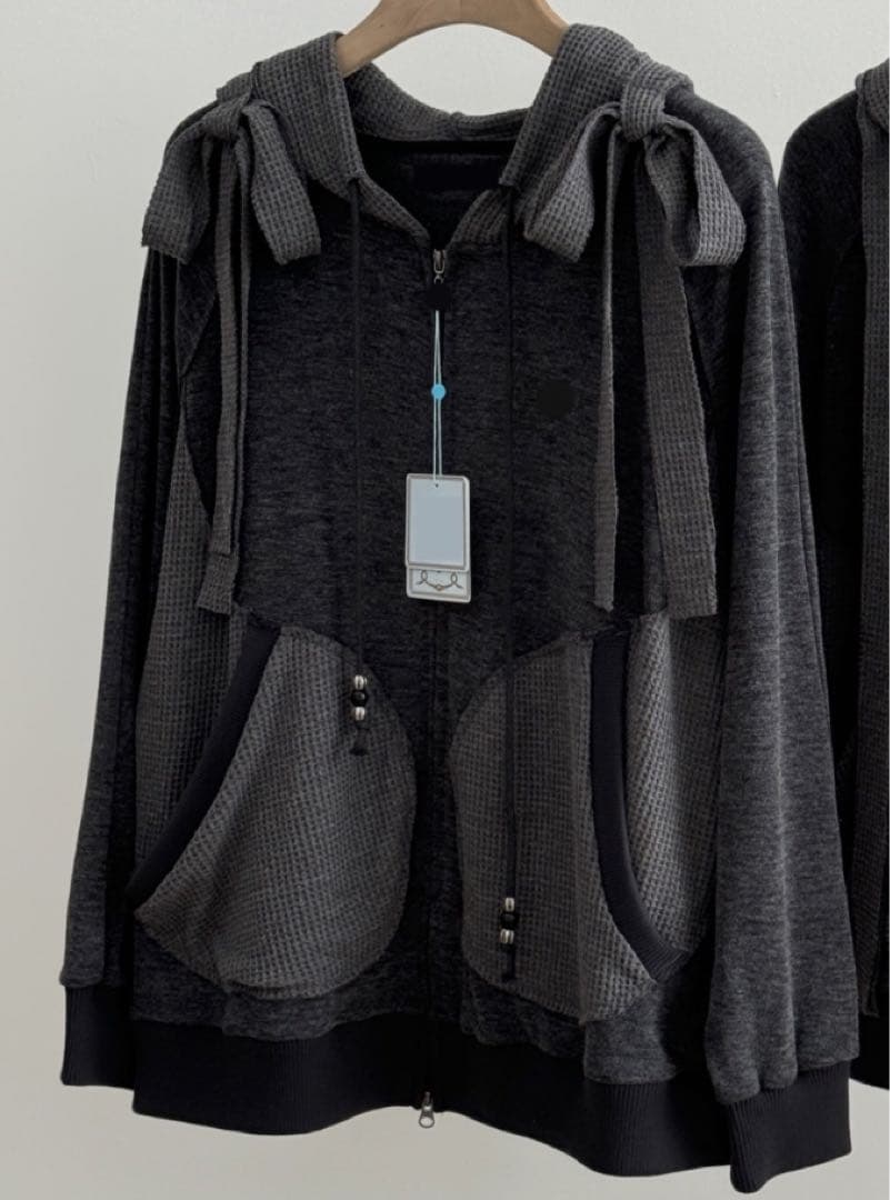 Coyseio フード付き パーカー　グレー
