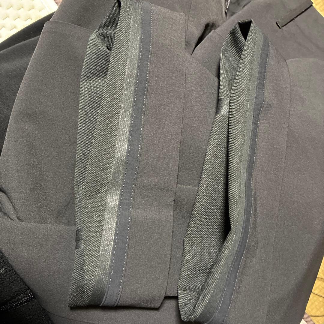 アークテリクス　ヴェイランス　コーベル パンツ