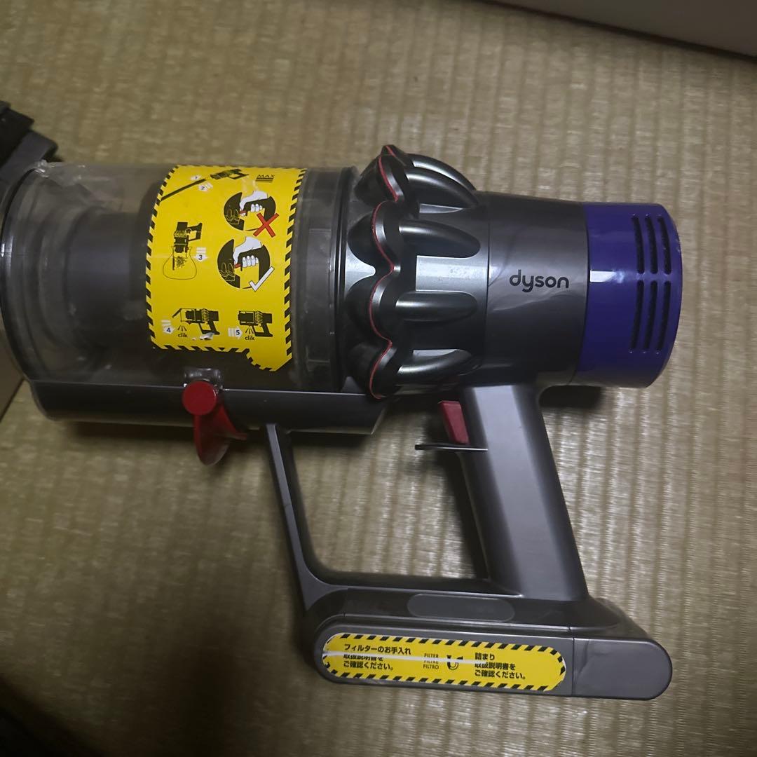 掃除機・クリーナー dyson cyclone V10 fluffy