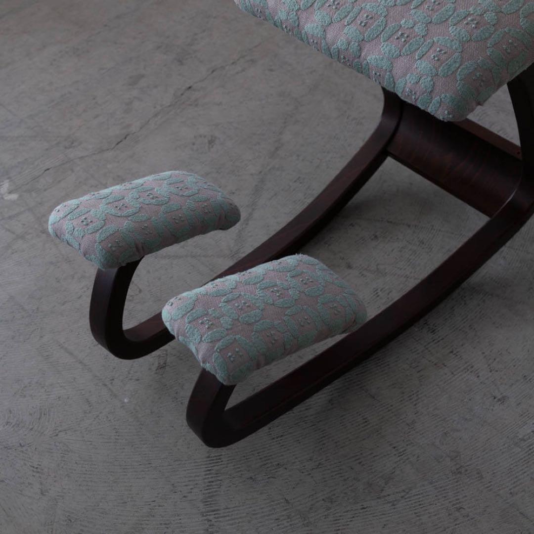 バランスチェア　バリアブル　バリエール　ミナペルホネン　dear