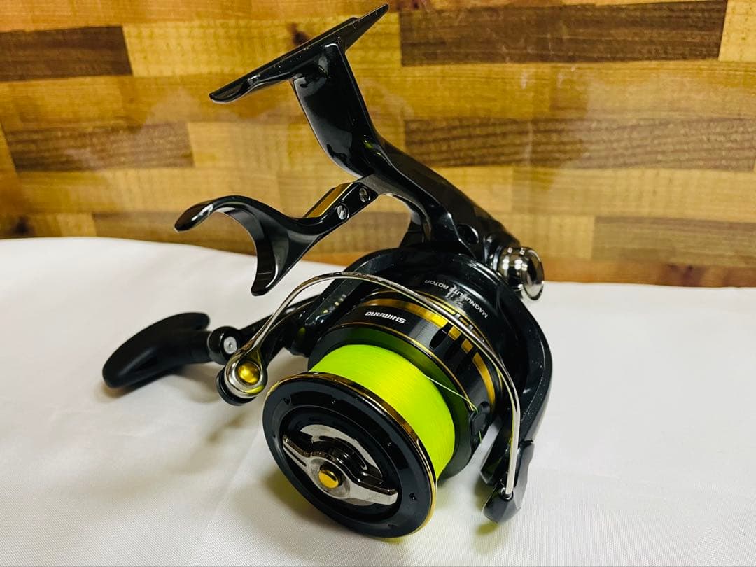 リール SHIMANO 23BB-X DESPINA C3000DHG