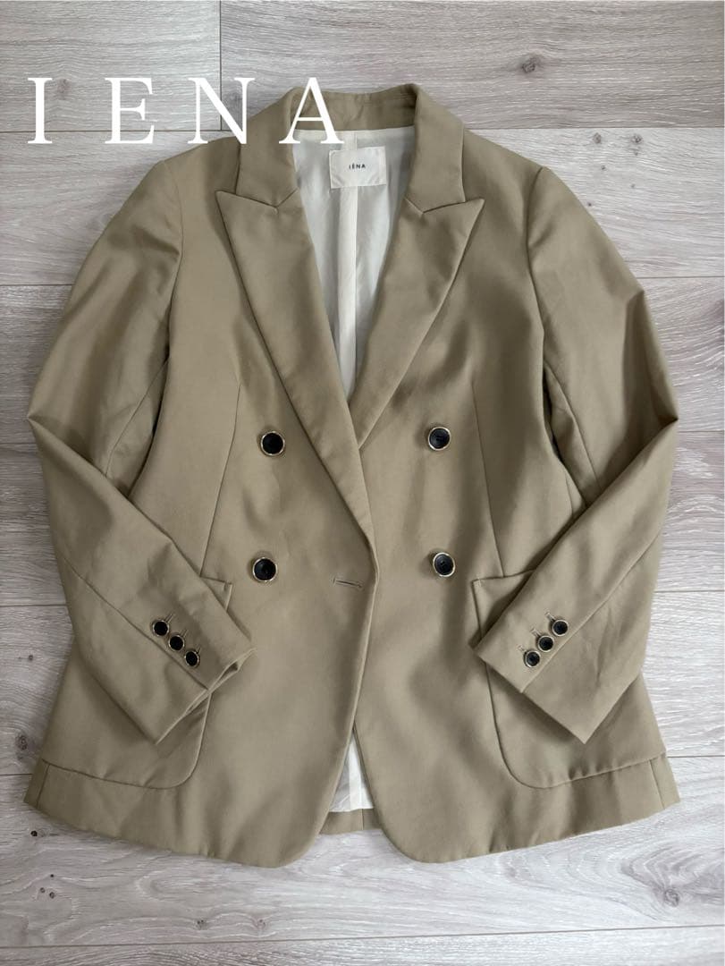 イエナ　ウールダブルブレスト テーラードジャケット ベージュ 金ボタン　IENA