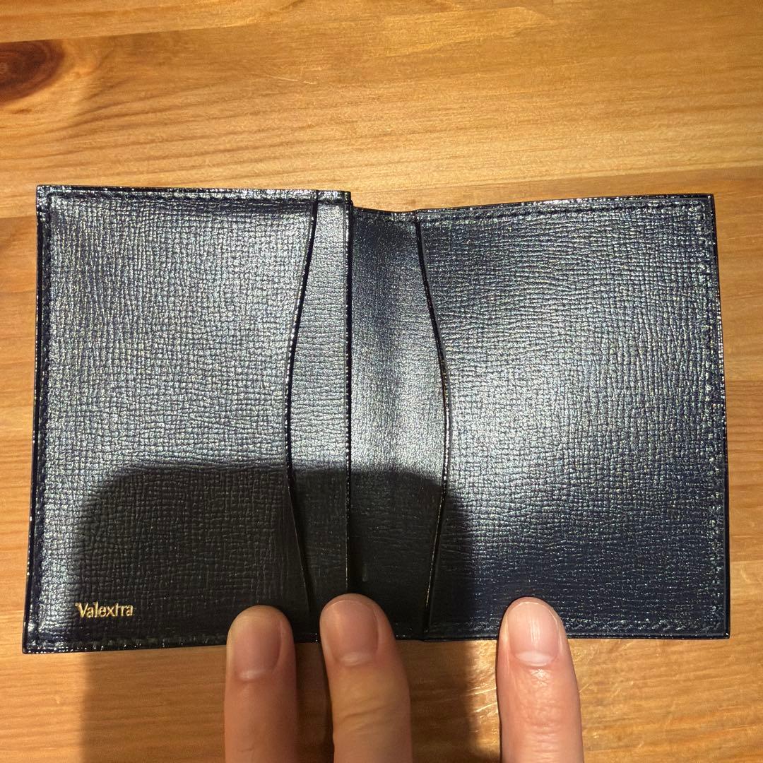 ヴァレクストラ　カードケース/名刺入れ　ネイビー