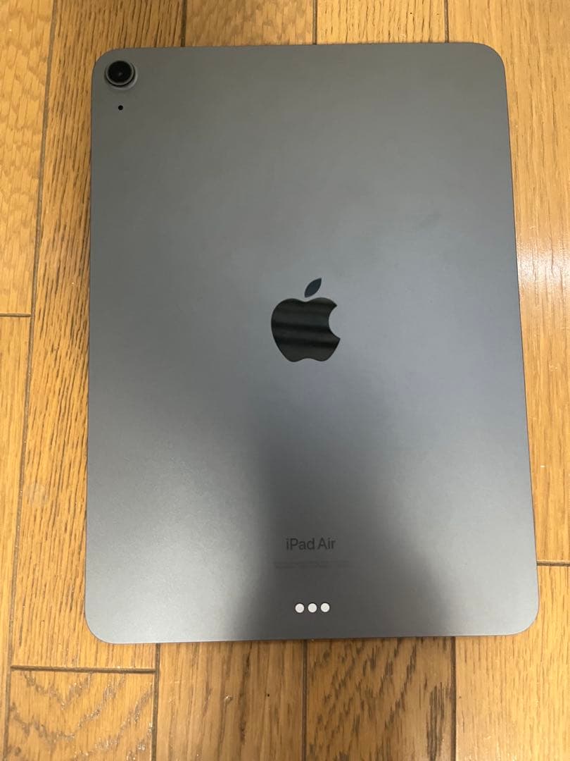 Apple iPad Air 第五世代スペースグレー 本体　ジャンク