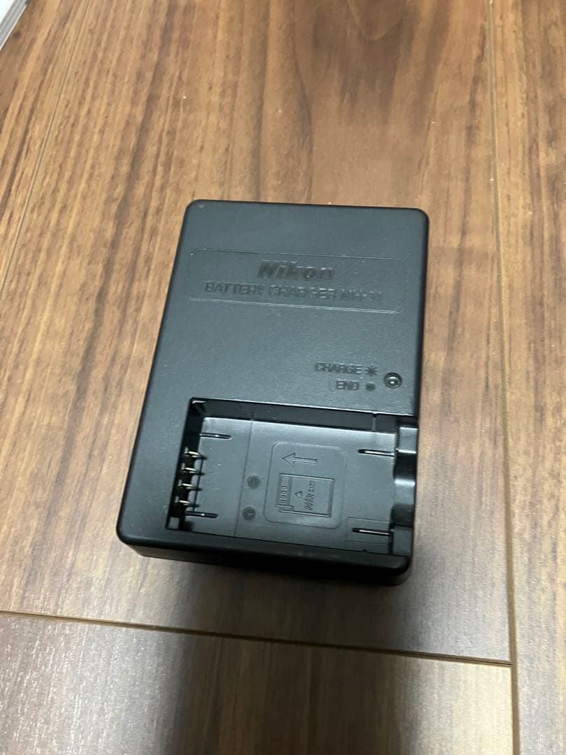 Nikon 1 J5 ダブルレンズキット 18.5mm&10-30mm