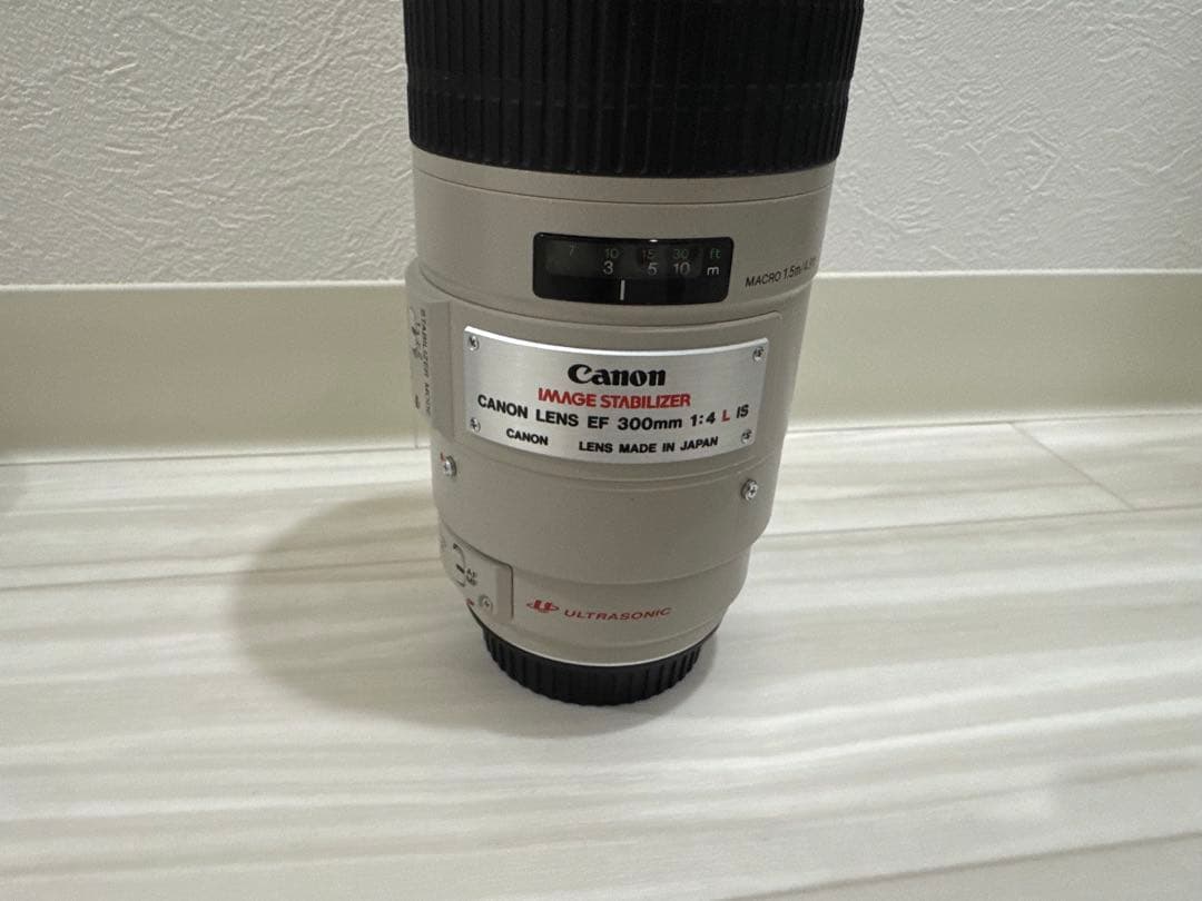■極美品■ CANON EF300mm F4L IS USM
