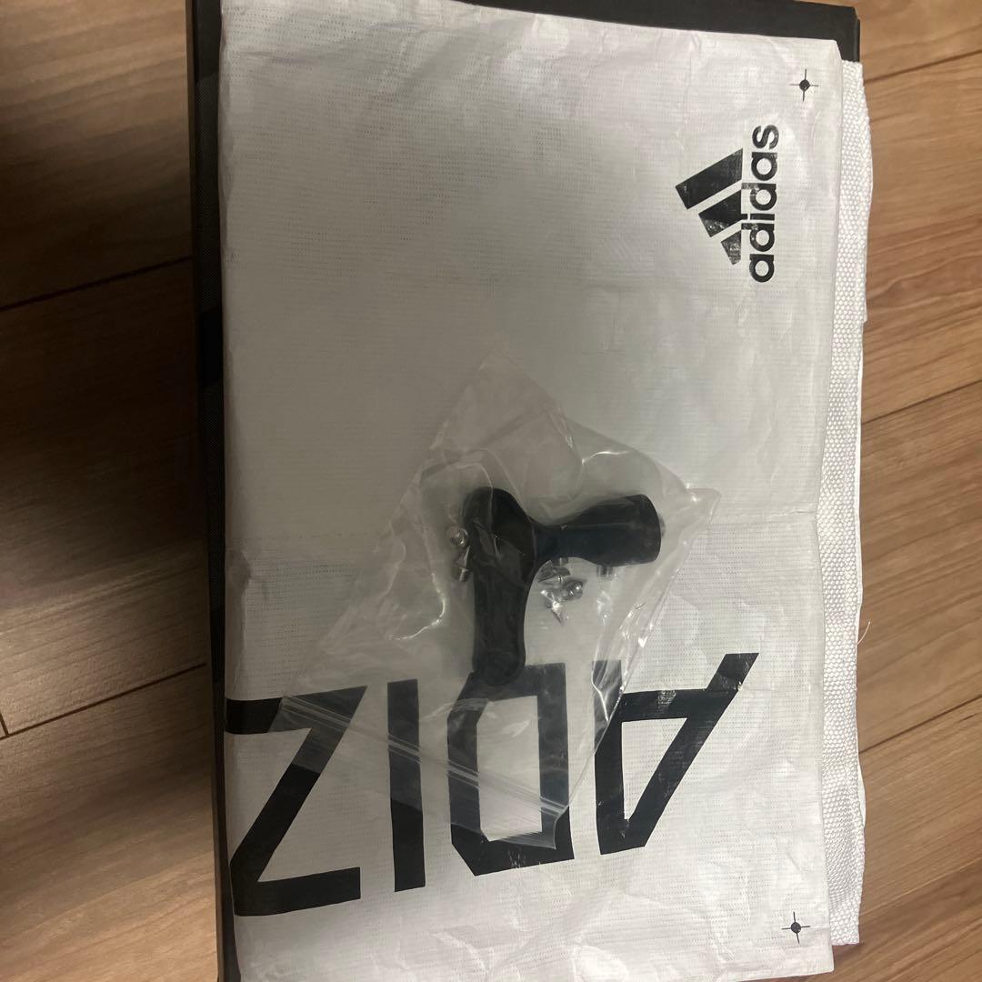 新品アディゼロ アバンチ28.0cm 付属品なし