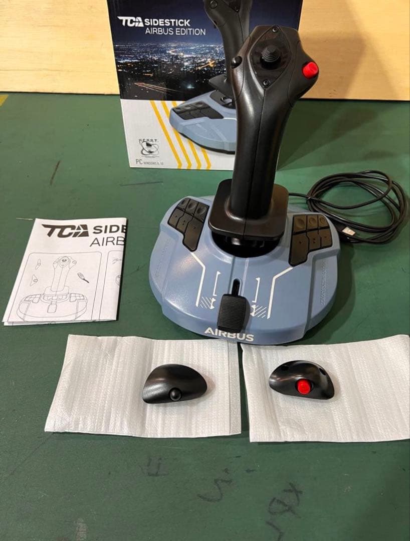 PC用ゲームコントローラー・コンバーター TCA SIDESTICK AIRBUS EDITION