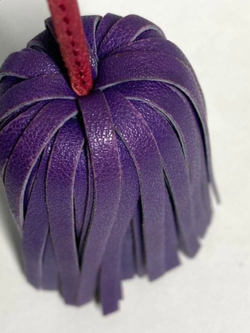 美品　ロエベ　レザー　フリンジ　チャーム　バッグチャーム