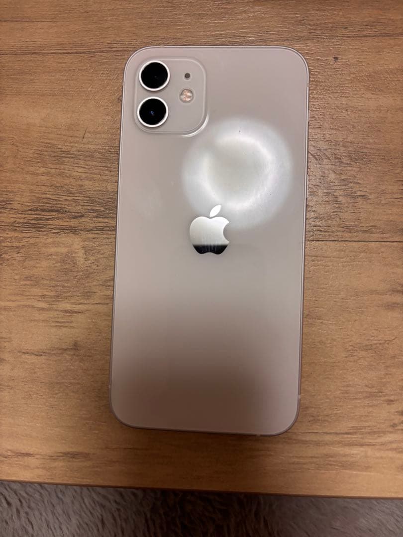 Apple iPhone 12 薄ピンク本体