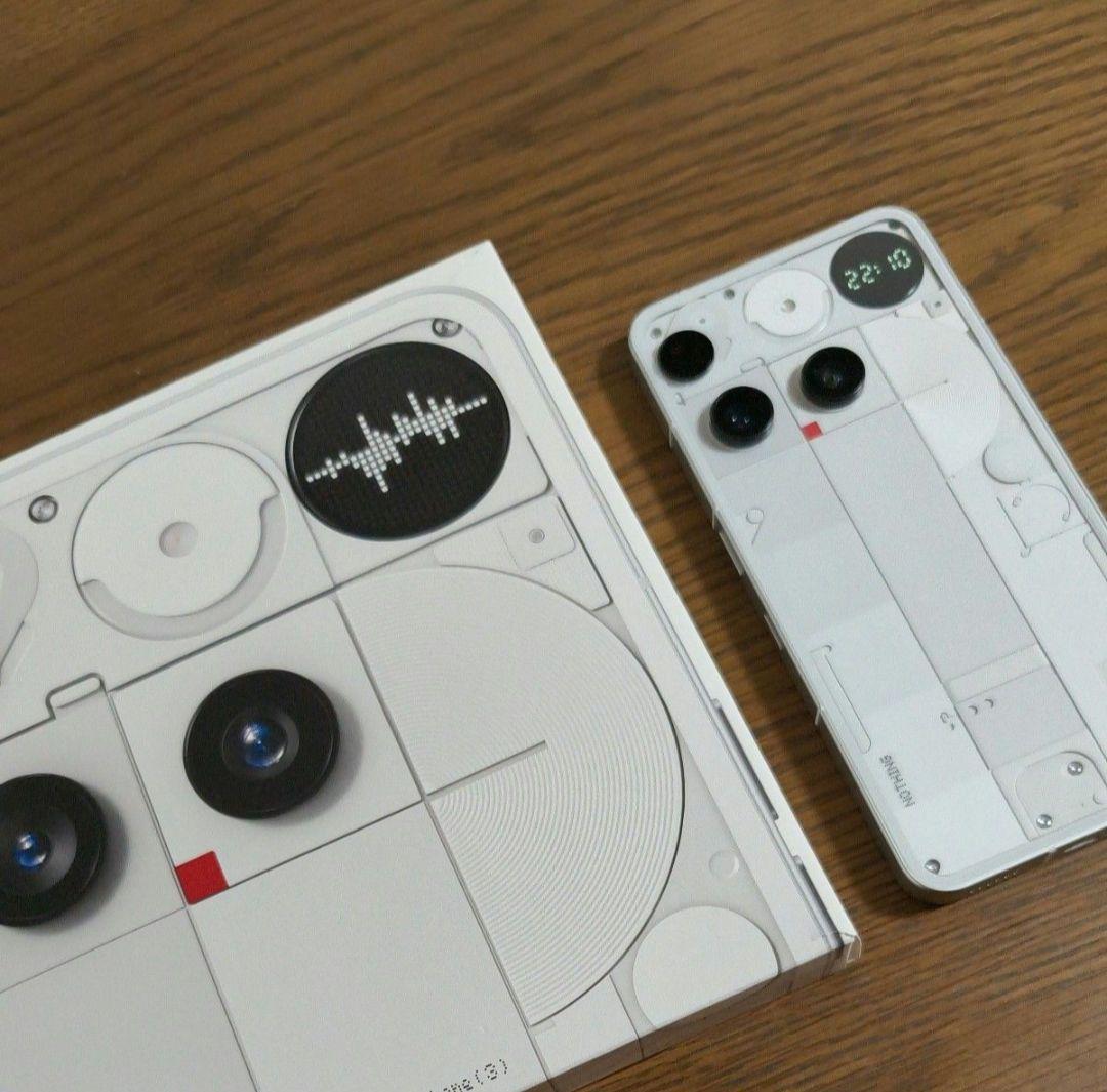 【ほぼ未使用】Nothing Phone（3）国内版 512Gb ホワイト