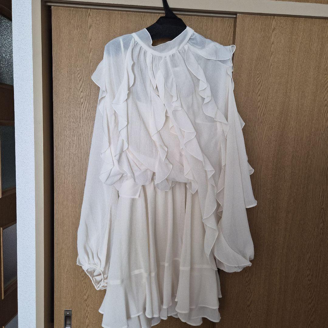 COCO DEAL 岡崎紗絵さんコラボ】カスケードボウタイフリルミニワンピース