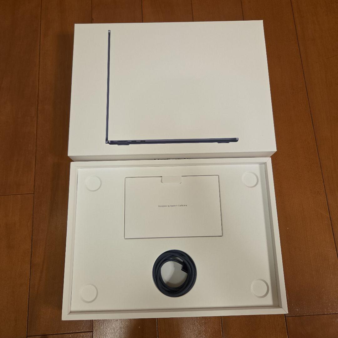 MacBook Air m4 JIS ミッドナイト 13インチ 256gb