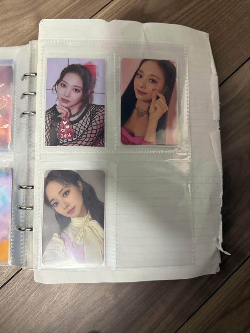TWICE ツウィトレカ① バラ売り可　値段は仮です