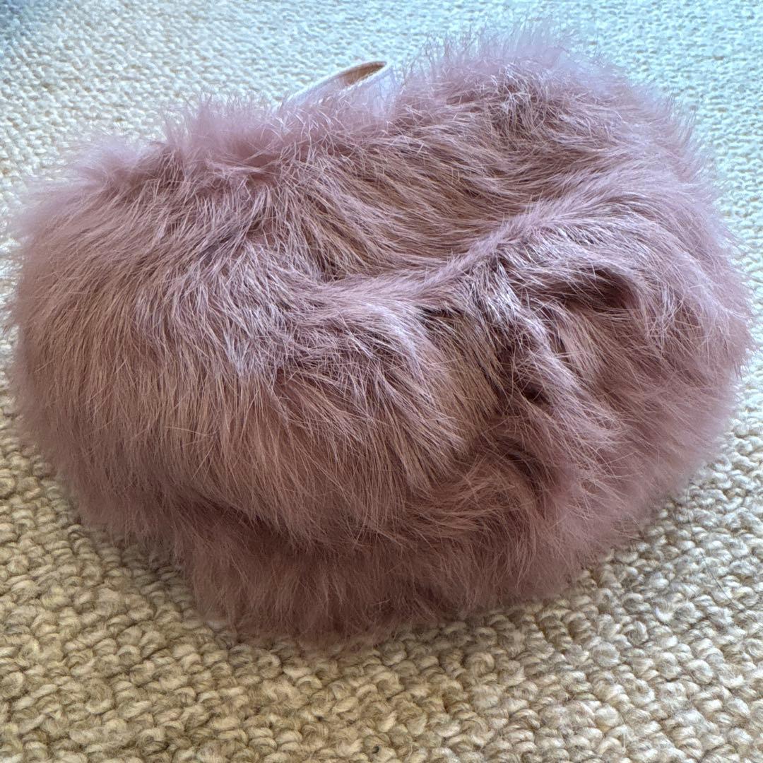 美品！GUCCI ピンクファークラッチバッグ