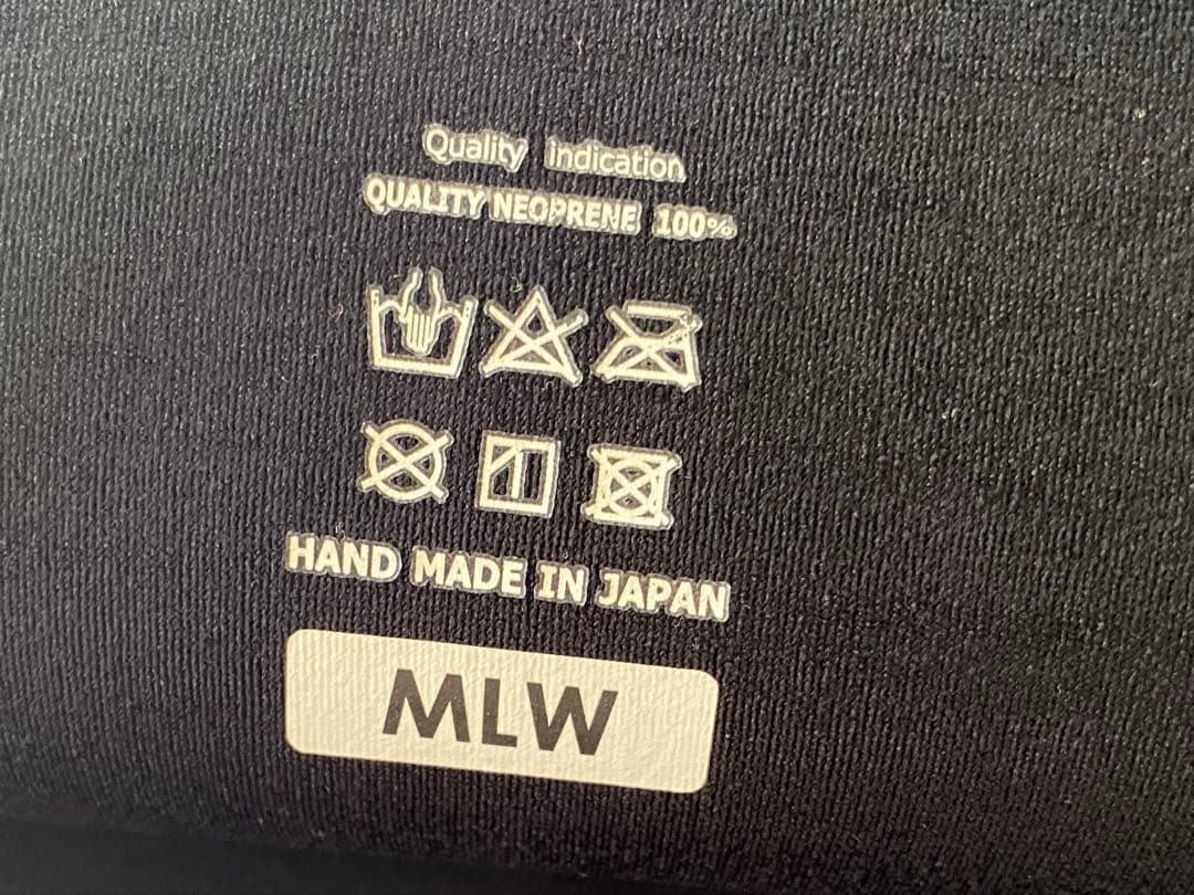 新品未使用　TAVARUA タバルア フルスーツ　起毛3x3mm