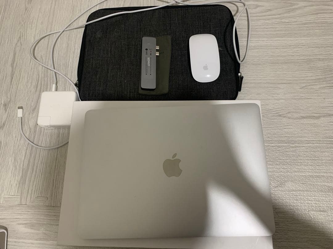 MacBook Pro 2020 8GBメモリ/256GBストレージ　その他付