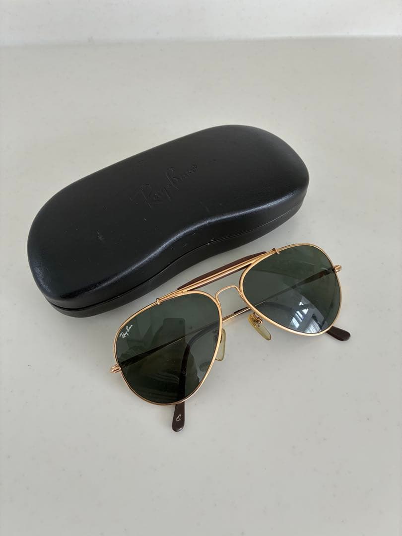 ★短時期使用★レイバン サングラス　★ケース付き