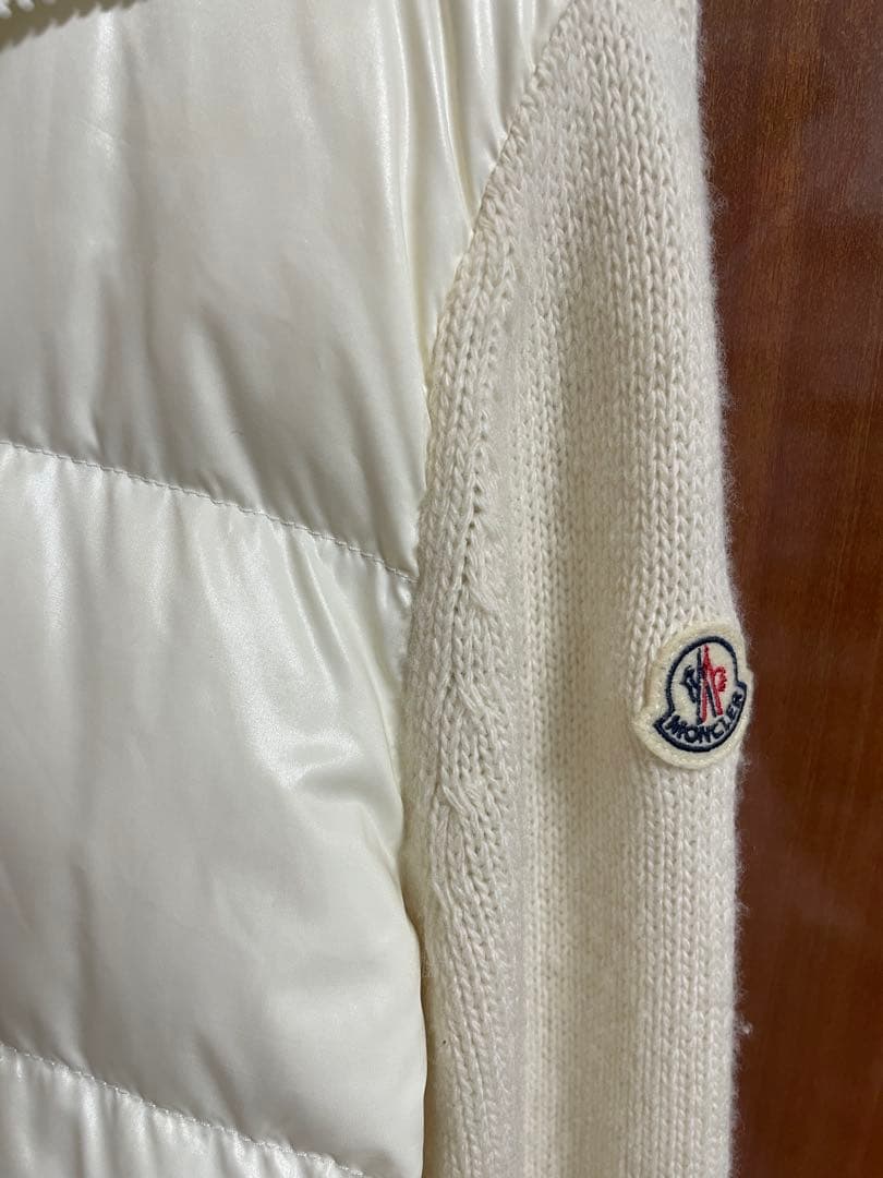 MONCLER アイボリー ダウンカーディガン