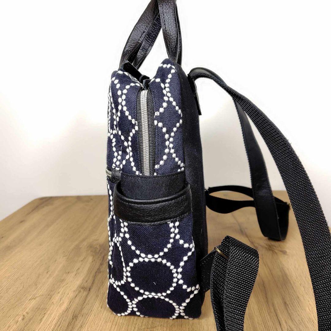 【専用】ミナペルホネン/タンバリンネイビー/ボストン型トートリュック本革黒