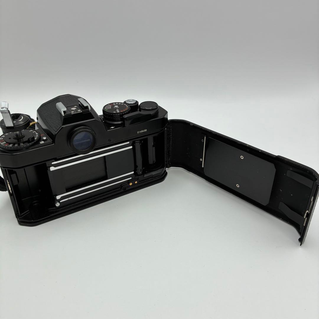 Nikon FE2 フィルム一眼レフカメラ