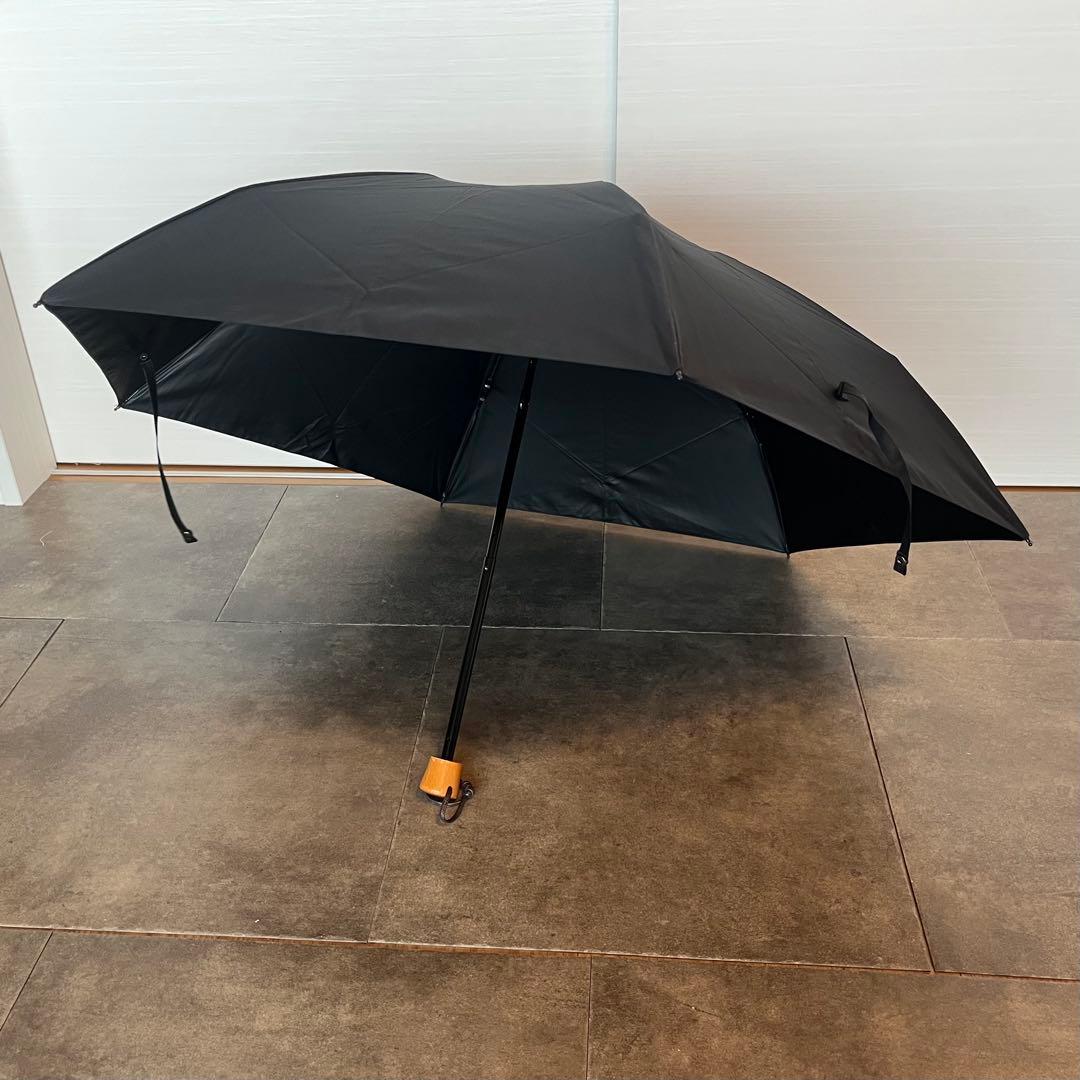 サンバリア100 折りたたみ日傘　持ち運び用カバー付き