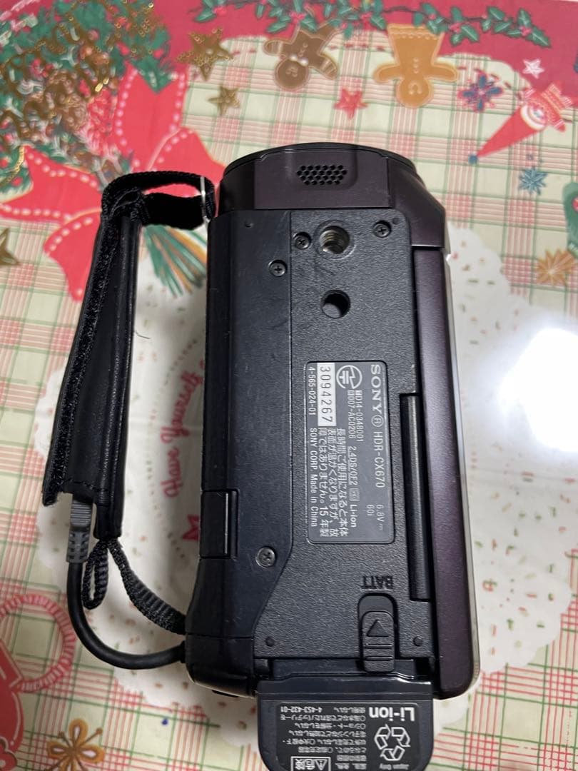 デジタルカメラ SONY HDR-CX670