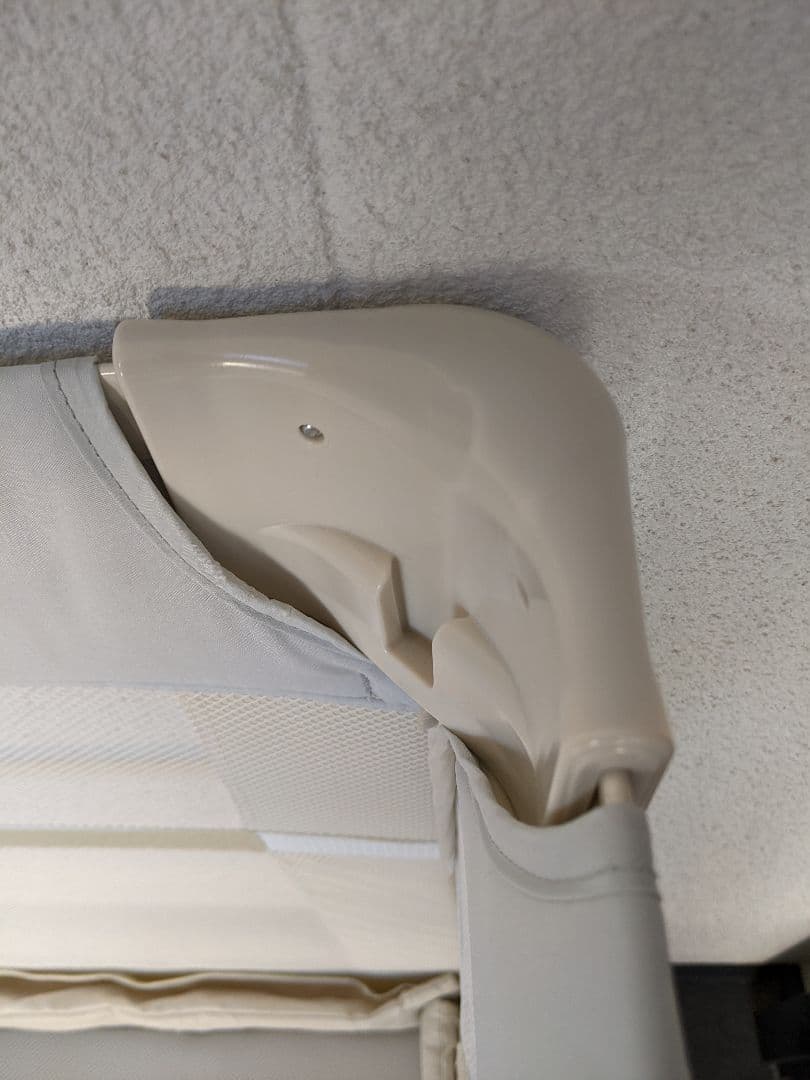 【極美品】　アップリカ　ココネルエアー　ベビーベッド　折り畳み