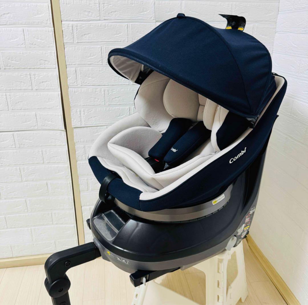 コンビ クルムーヴスマート ISOFIX エッグショック light ネイビー