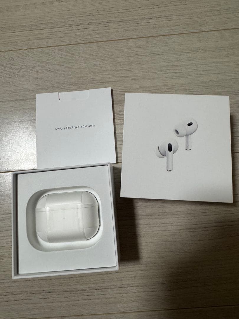 黒むつ Apple AirPods Pro 2 USB-C イヤホン新品