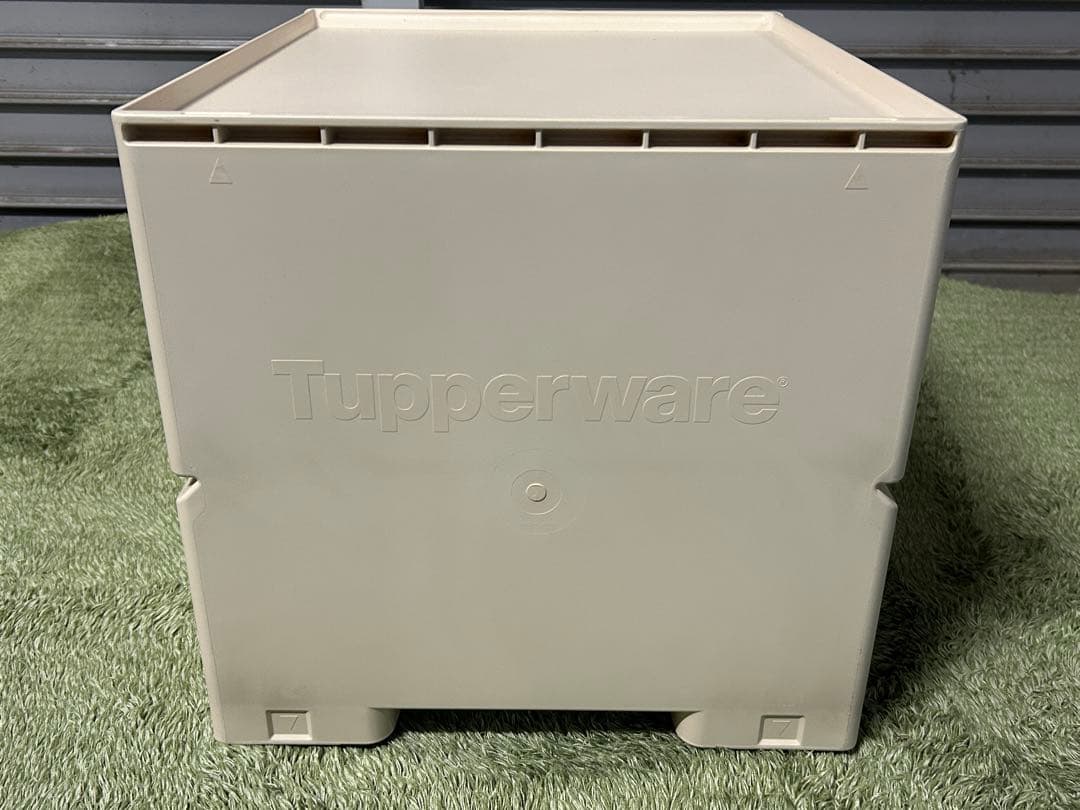 chipiiiiiiiii  ミニ タッパーウェア　2段 収納ケース