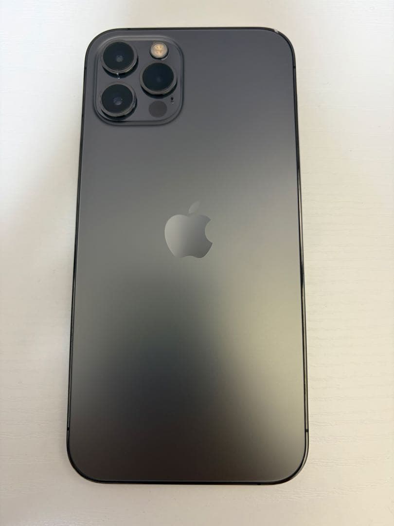 K*u様 Apple iPhone 12 Pro グラファイト（値下げ交渉あり）