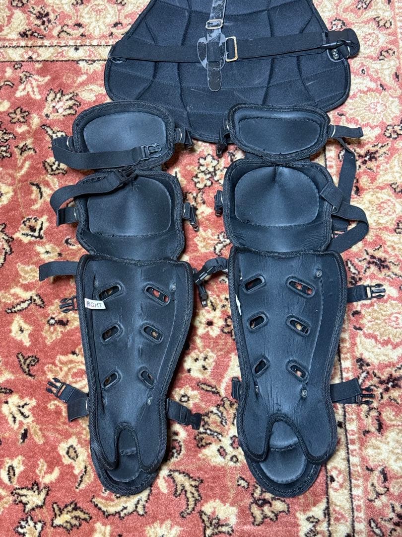 h*i様 J.S.B.B. キャッチャー防具セット 黒